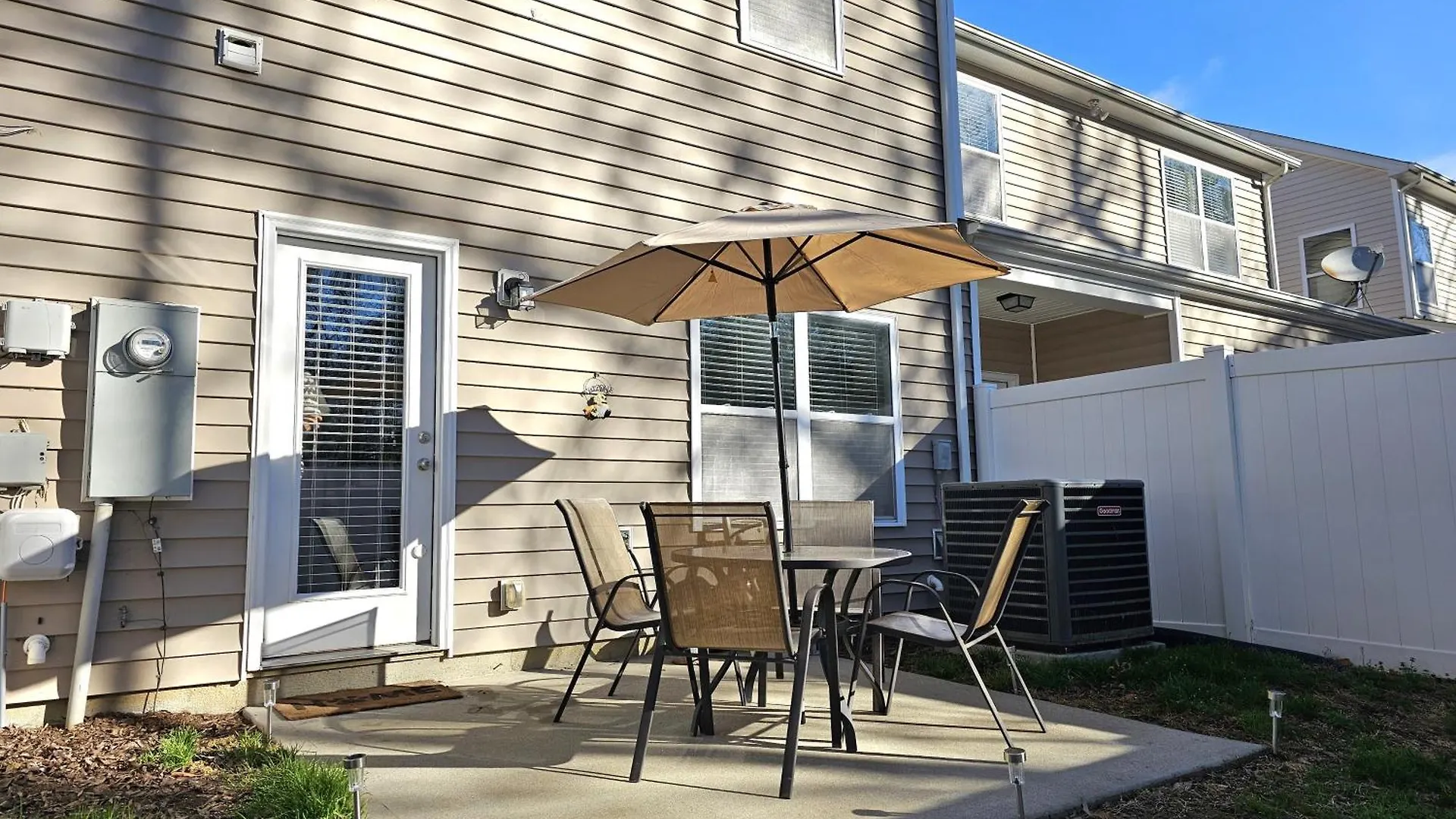 Apartment Charlorre Townhome - 1Br Pet Friendly Charlotte
